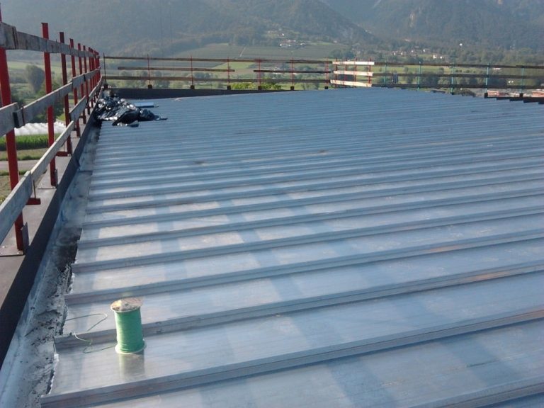 Capannone industriale, Trento - Pannelli coibentati