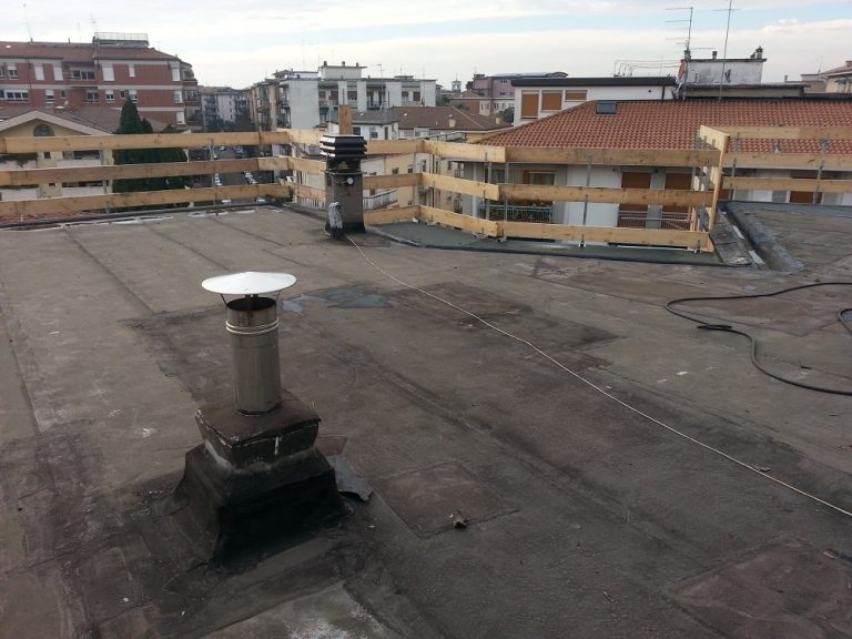 Palazzina a Via Ciro Menotti - Ristrutturazione tetti